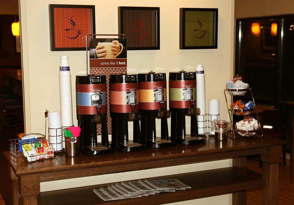 Hampton Inn Minneapolis-Бърнсвил Ресторант снимка